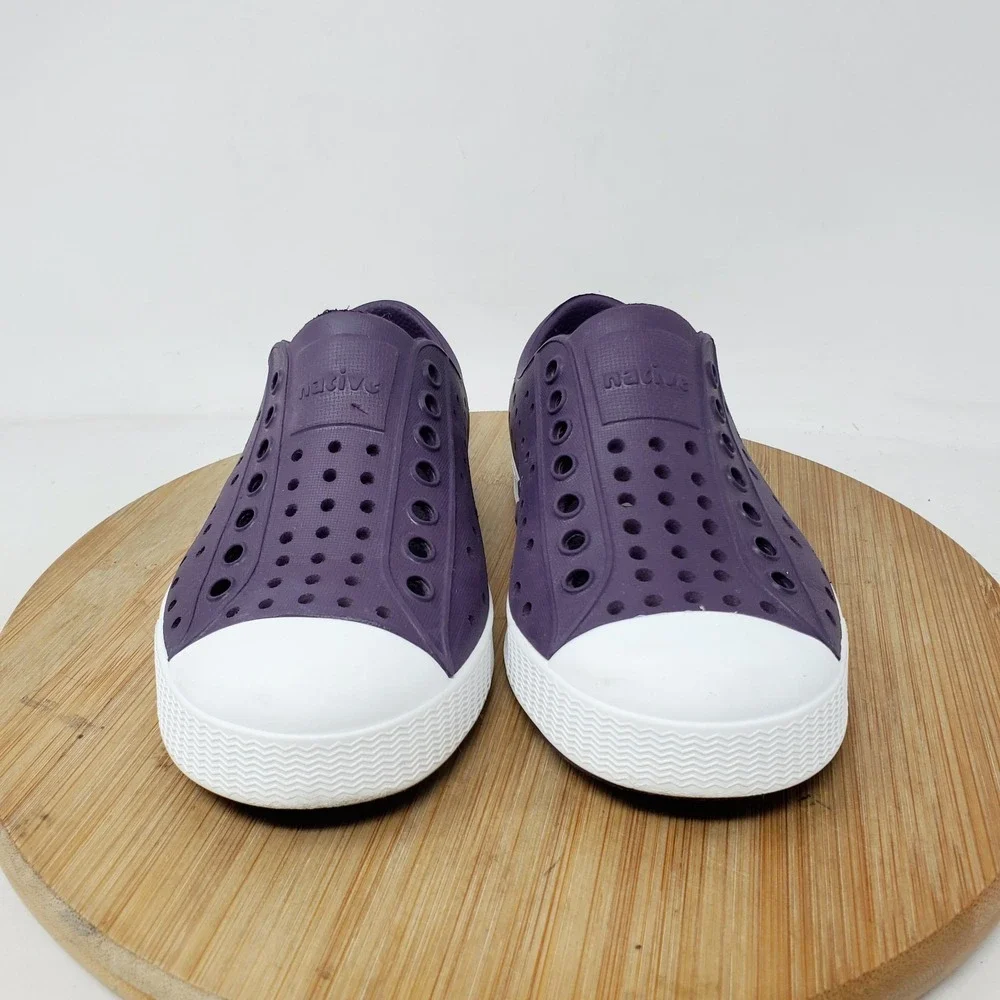 Native Jefferson Shoes Kids 9 Girls Boys Dark Purple Slip On Sandal Play School